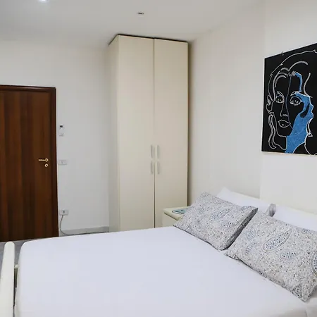 Apartman Budget Nápoly